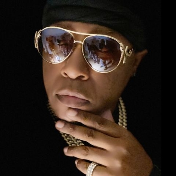 Meet your Posher, Darryl - Picture 1 of 1